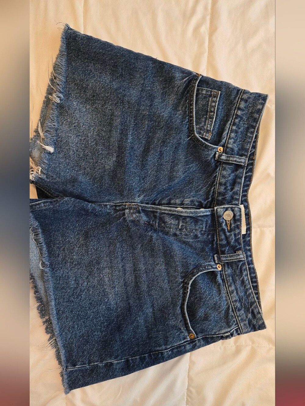H&M 100% Cotton Women's Blue Denim Cutoff Shorts Size 14